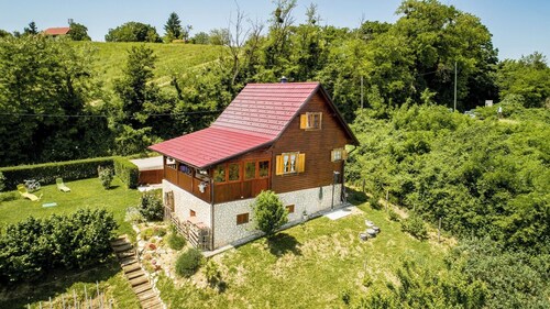 Vita Natura house in wonderful Rukljevina with sauna and jacuzzi