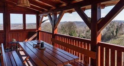 Vita Natura house in wonderful Rukljevina with sauna and jacuzzi