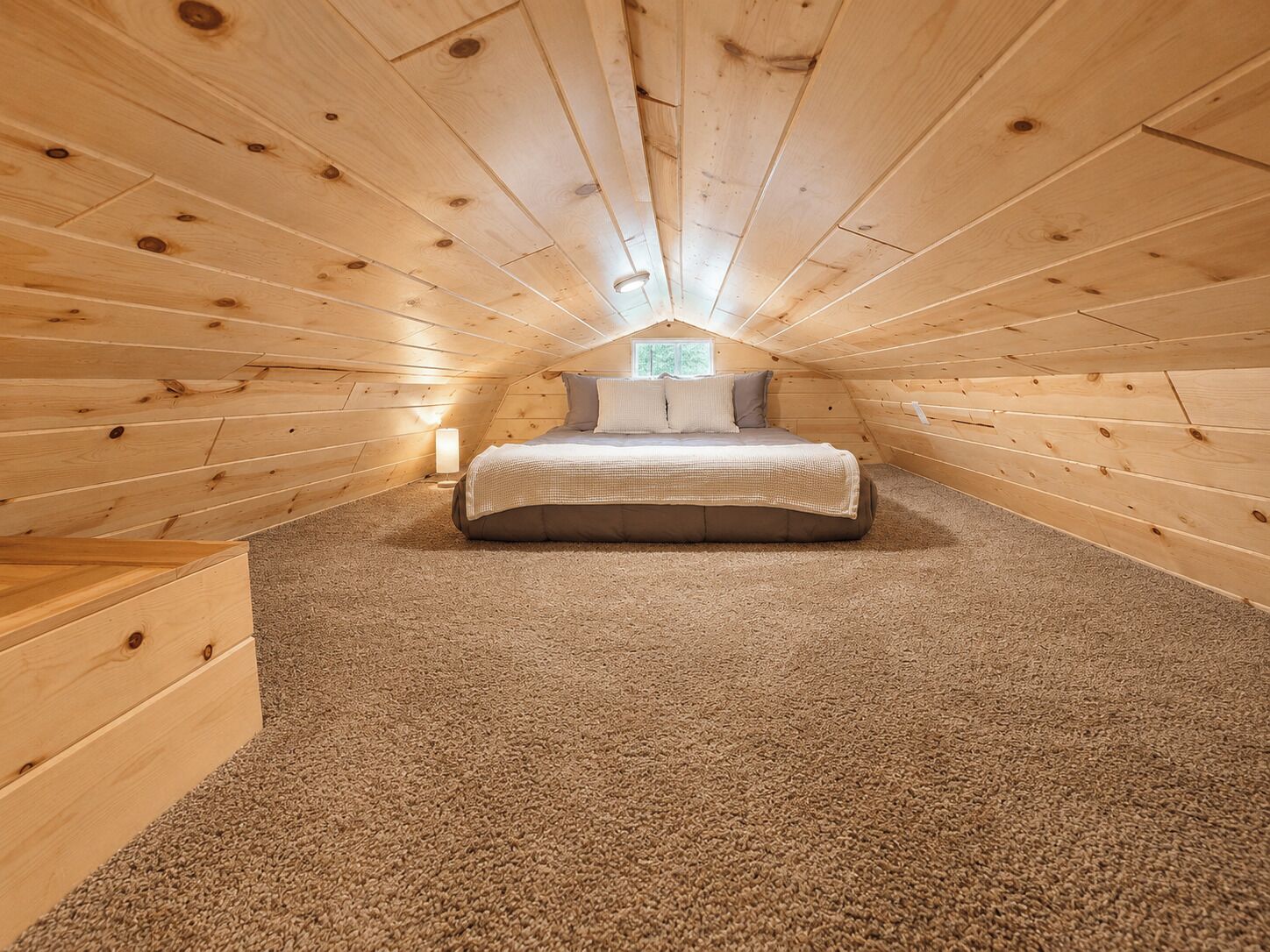 1 bedroom, desk, free WiFi, bed sheets