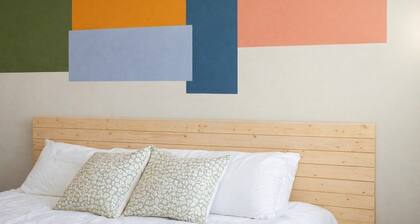 Downtown Spartanburg Loft w/ King Beds & Balcony
