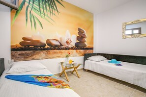 Iron/ironing board, travel cot, free WiFi, bed sheets - Superior Villa Marina Mare / Hammam / Sauna (Agia Marina)