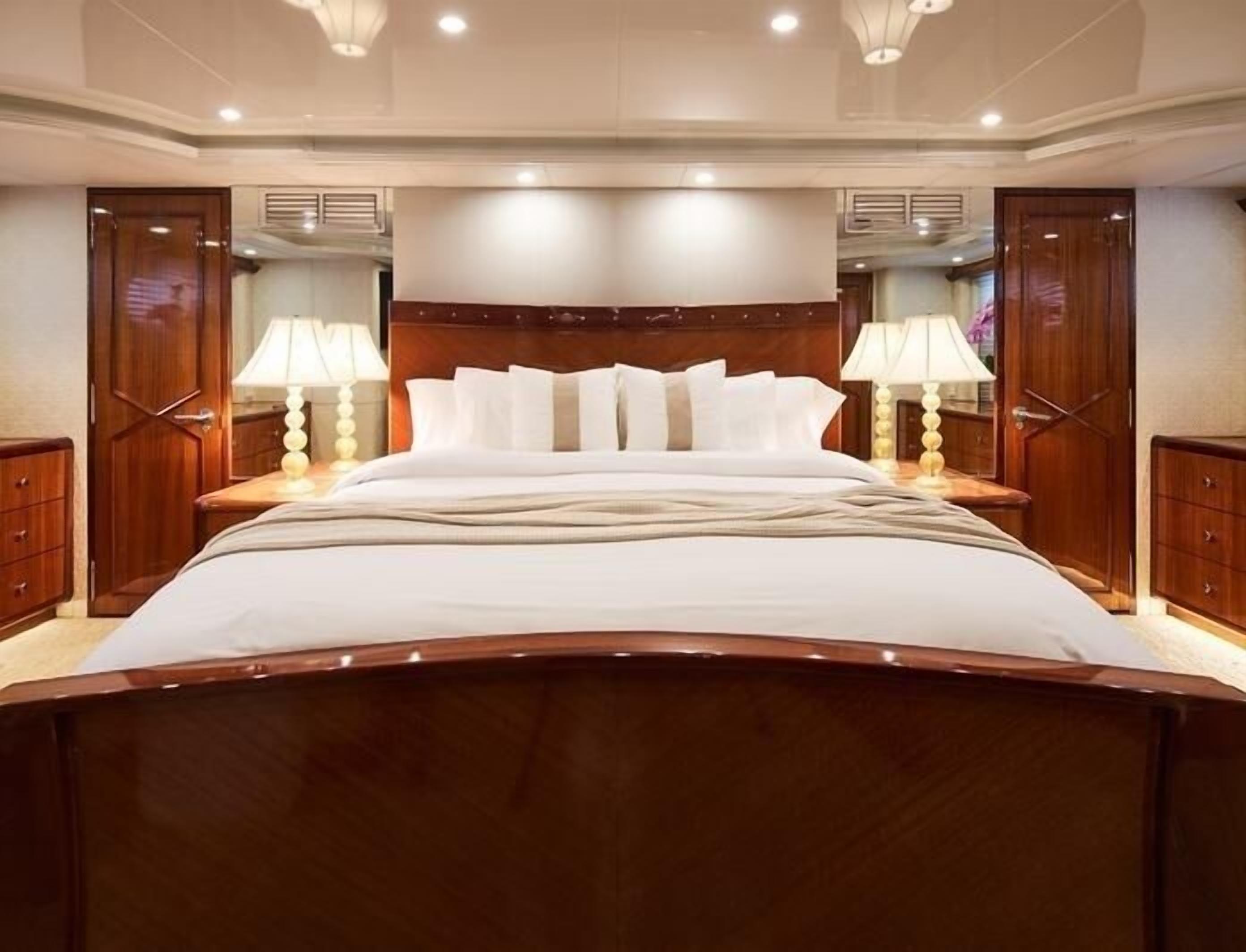 4 間睡房、熨斗/熨衫板、免費 Wi-Fi、床單