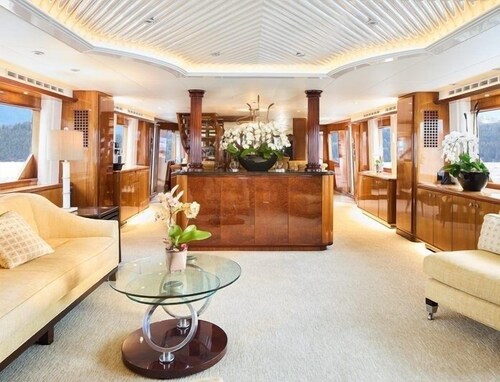 Bahamas Superyacht Privatecruise