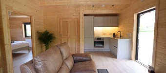 #2 Killarney Cabins, Stunning Lodge & Parking