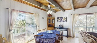 Charming dog-friendly home with fireplace, deck + pool table & WiFi