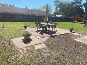 Outdoor dining