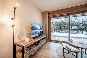 Interior - Ubuntu - Stylish Alpine Apartment in Châtel (Châtel)