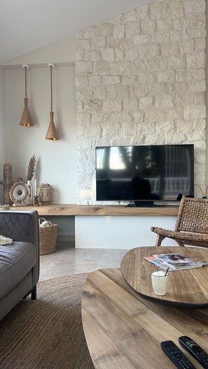 Smart-tv och en stereo