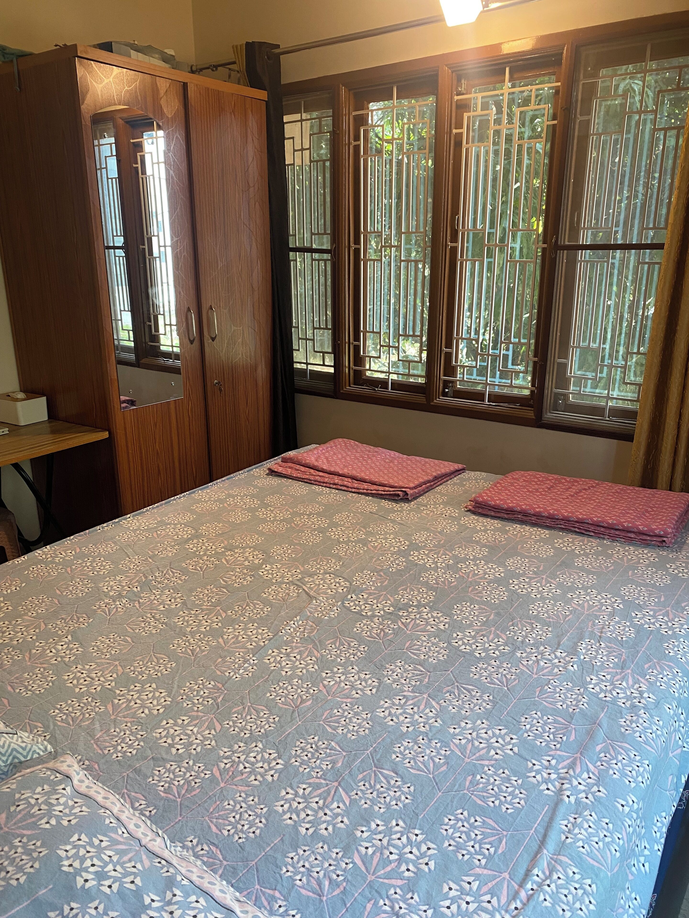 3 chambres, fer et planche à repasser, lit parapluie, Wi-Fi