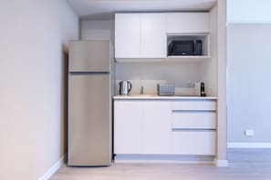 Appartement Deluxe, balcon, vue ville | Cuisine privée