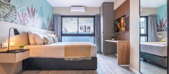 Deluxe Apartments Downtown by BueRentals