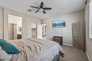 3 bedrooms, bed sheets - Entire Home 3 Beds & 2 Bath in Surprise Arizona (Surprise)