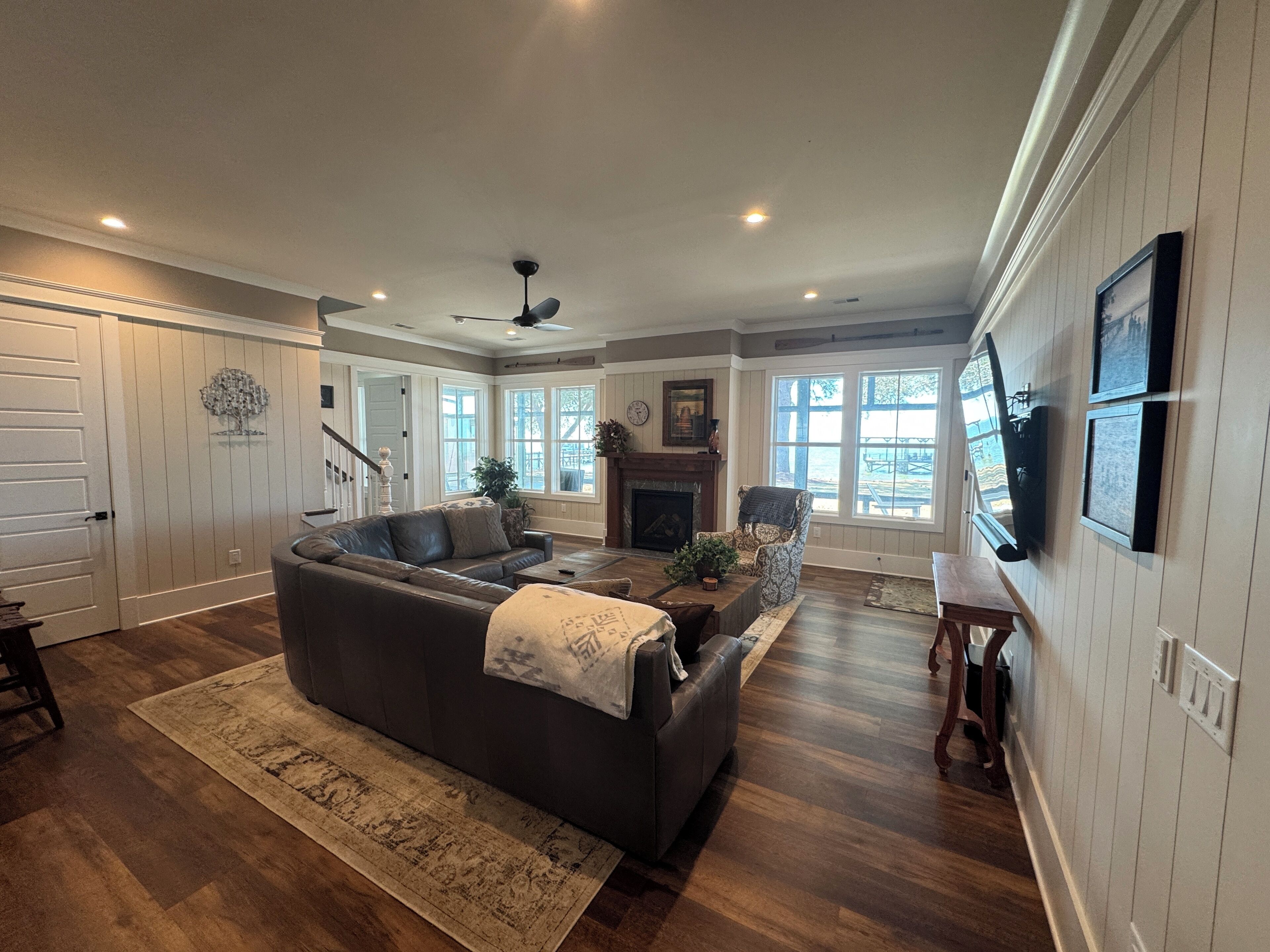 TV connectée, cheminée