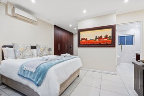 3 bedrooms, free WiFi, bed sheets