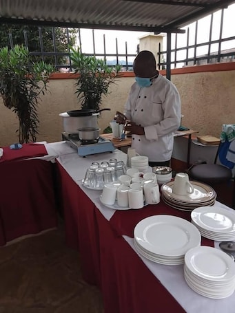Desayuno continental incluido todos los días