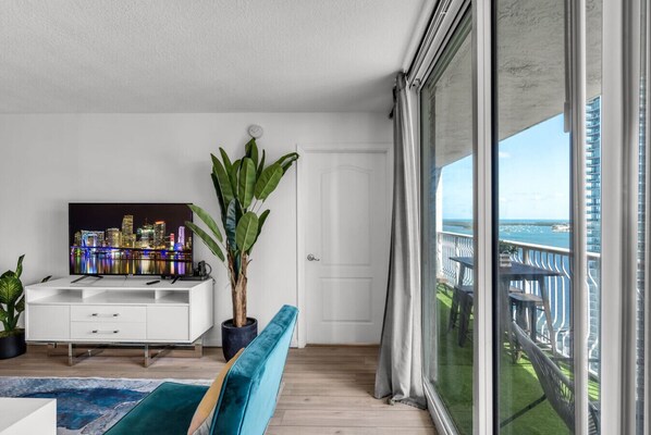 Interior - Enjoy Brickell Livin: 2-BR Retreat W/ Free Parking (Miami)