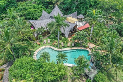 El-Sabanero Eco Lodge