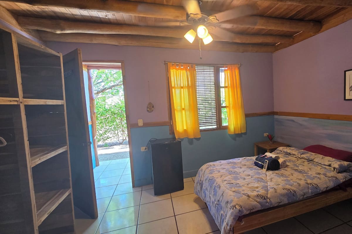 1 chambre, Wi-Fi gratuit, draps fournis