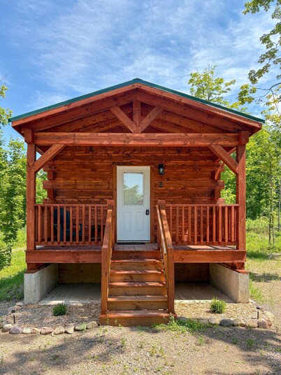 Pickerel Retreat - Cabin 2