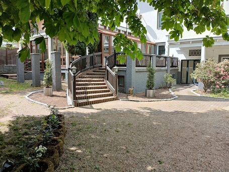 住宿入口. 公园酒店