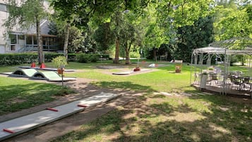 Aire de jeux - extérieure