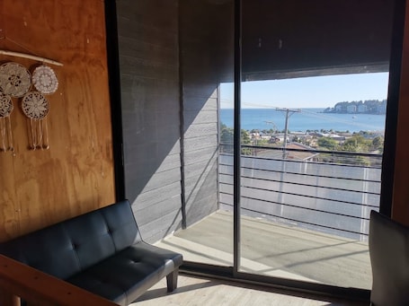 Interior. Ocean view in Rukalafquen
