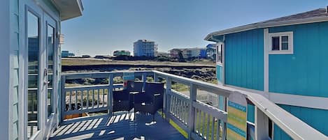 House (3 Bedrooms) | Property amenity