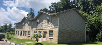 All new 3 bedroom condo, near Everything Wilmington has to offer!