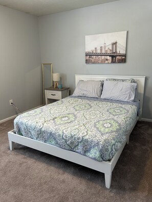 3 habitaciones, tabla de planchar con plancha y wifi gratis