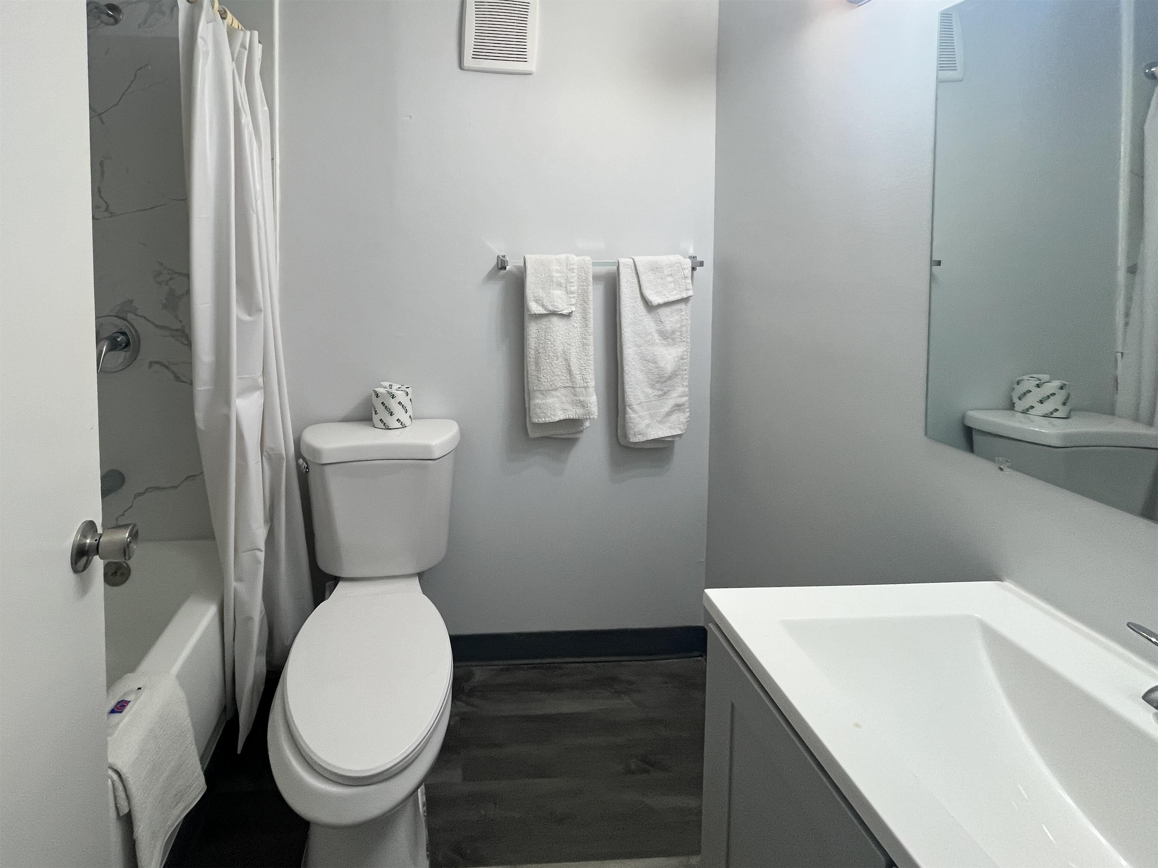 Photo - Motel 6 Chicago, IL - Halsted