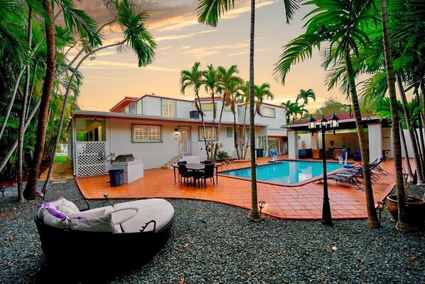 Außenpool, beheizter Pool