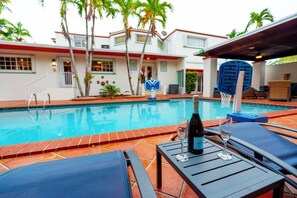 Outdoor pool, a heated pool - Pool, King Beds, Arcade, & Perfect Location. Welcome to your Villa! (Miami)