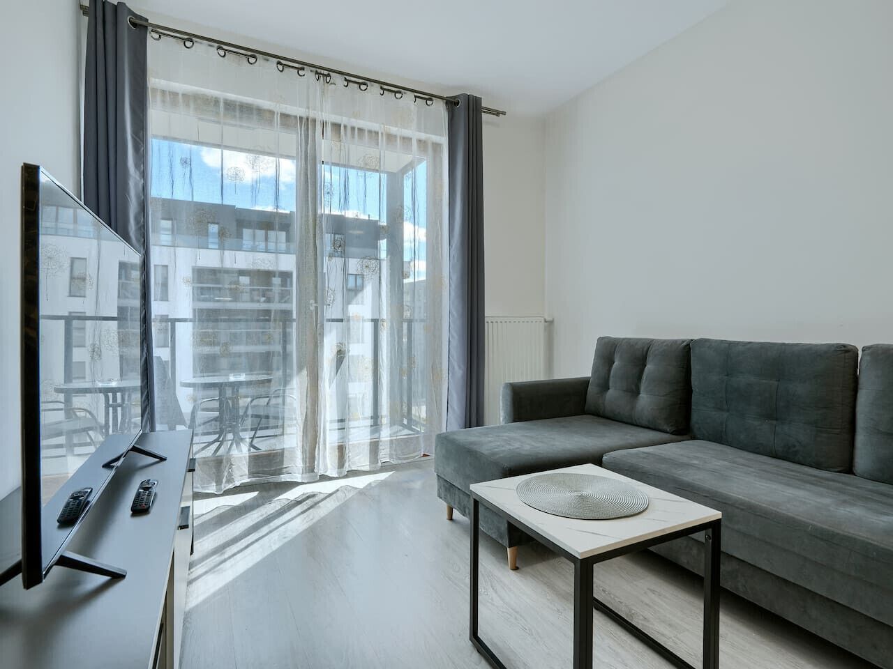 تلفزيون ذكي