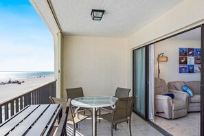 Condo, 1 King Bed with Sofa bed (Pelican Watch #602) | Outdoor dining - Pelican Watch #602 (Fort Myers Beach)
