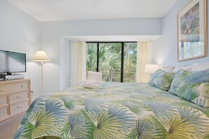 3 habitaciones, escritorio, tabla de planchar con plancha y wifi gratis