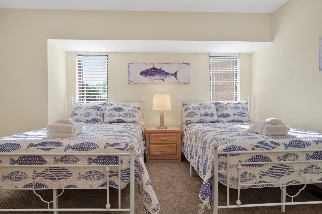 3 bedrooms, desk, iron/ironing board, free WiFi