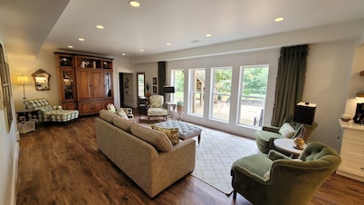 Charming 2bedroom villa in the terrace level of the host home,Completely private