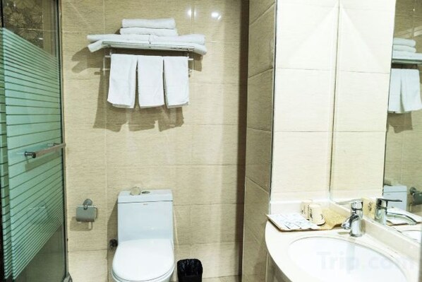 Unclassified image, 1 of 36, button - Vines Fashion Hotel Lianyungang (Lianyungang)