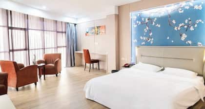 Vines Fashion Hotel Lianyungang