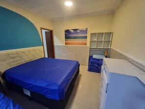 4 habitaciones, escritorio, cuna de viaje y wifi gratis 