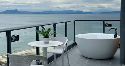Yougan Xiaozhu Seaview Hostel