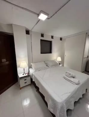 1 Schlafzimmer, Bügeleisen/Bügelbrett, WLAN, Bettwäsche