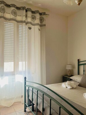 Apartment | 2 bedrooms, free WiFi