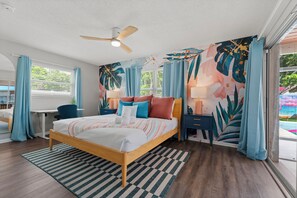 3 Schlafzimmer, Schreibtisch, Reisekinderbett, kostenloses WLAN