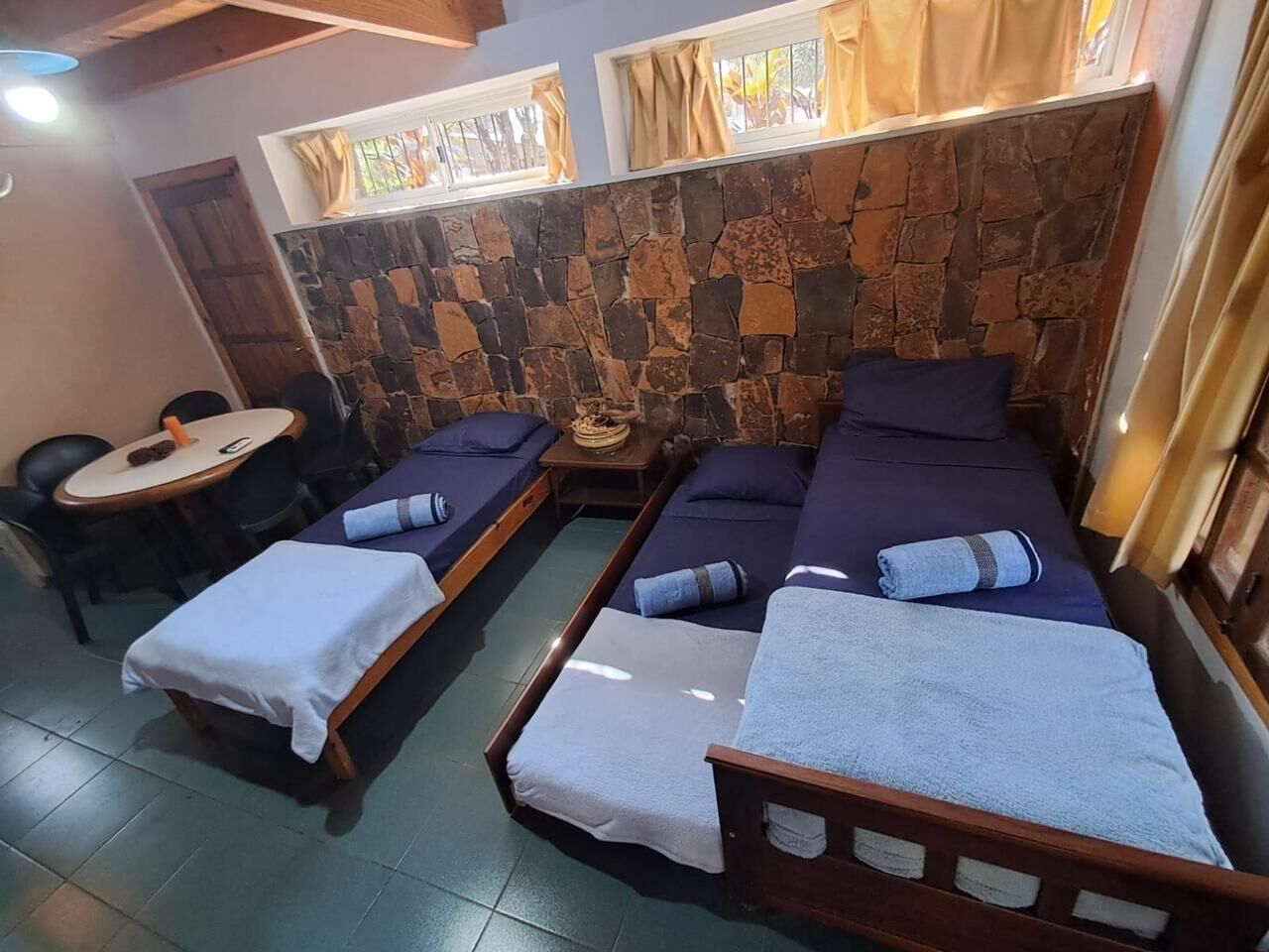 1 habitación, wifi gratis y ropa de cama 