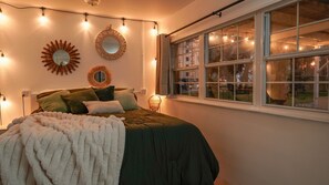 2 bedrooms, in-room safe, WiFi, bed sheets - Sunshine Lane (Treasure Island)