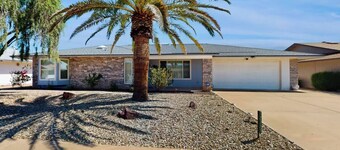 Cozy 2BR Home in Sun City West!