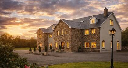 Donegal Manor