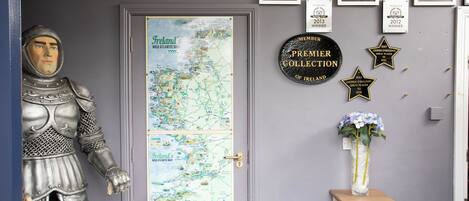 Entrée de l’hébergement