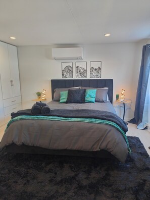 1 chambre, fer et planche à repasser, Wi-Fi, draps fournis